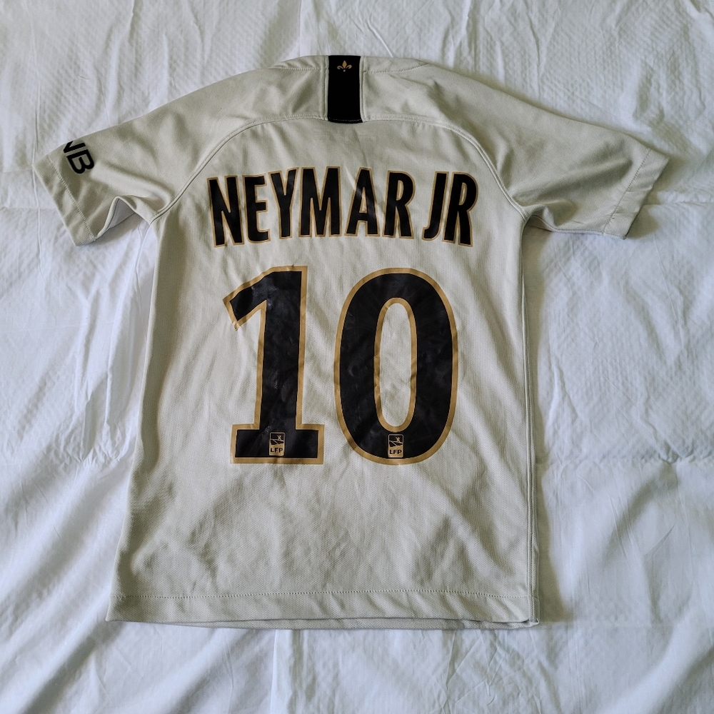 Nike Neymar Jr Boys Soccer Jersey (M) PSG